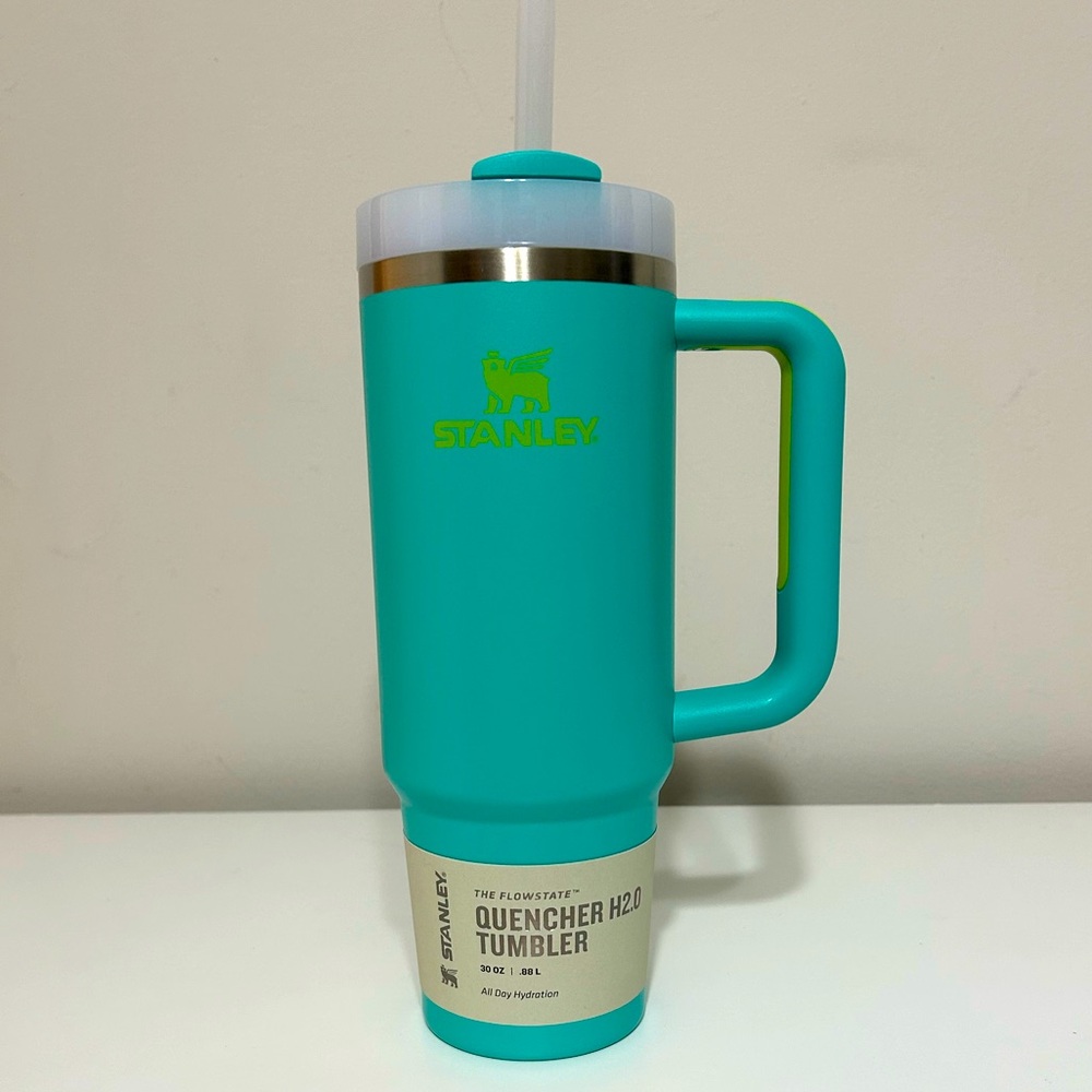 Stanley Aqua Quencher H2.0 Tumbler 30 oz